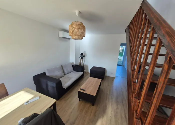 Duplex Au Rdc Avec 2 Terrasses *