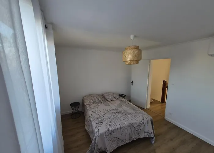 Duplex Au Rdc Avec 2 Terrasses