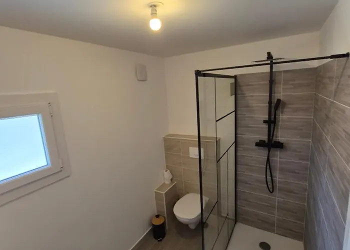 Duplex Au Rdc Avec 2 Terrasses Apartmán *